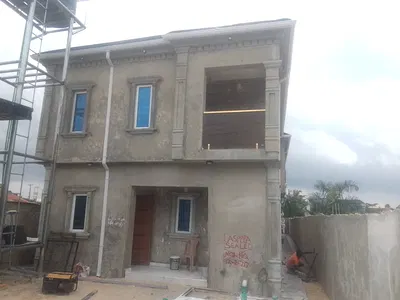 Newly Buildt Spacious Luxury 1 Bedroom Flat with Excellent Features