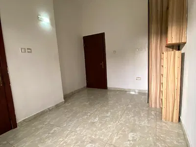 Very Spacious Single Room in a Shared Apartment