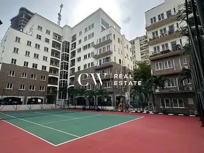 4 Bedroom Apartment with BQ