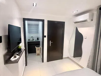 Fully Furnished and Serviced Studio Apartment