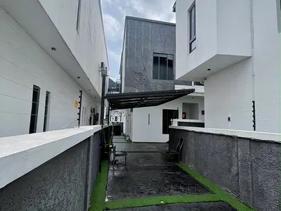 4 Bedroom Semi Detached Duplex