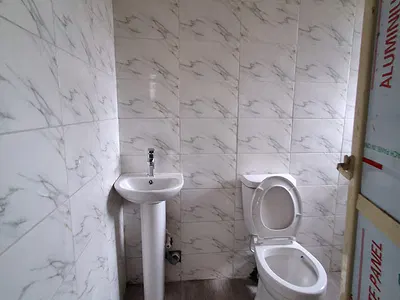 Clean and Spacious 3 Bedroom Flat Available