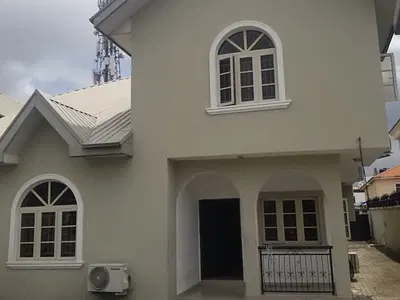 Well Finished 4 Bedroom Detached House with a Room BQ
