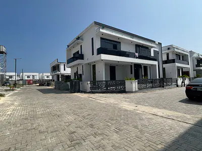 5 Bedroom Detached Duplex with BQ, Pool & Cinema