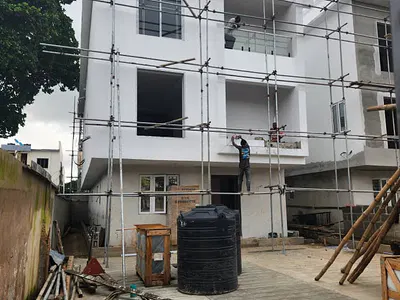 Luxury 6 Bedroom Detached Duplex
