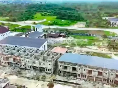 4 Bedroom Terrace