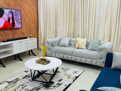 Comfortable 3 Bedroom Apartment