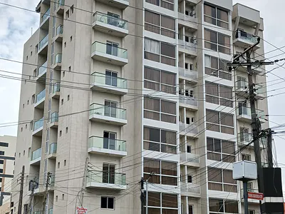 2 Bedroom En-Suite Flat