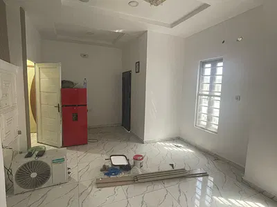 A Nice and Spacious 2 Bedrooms Apartment (Upstair)