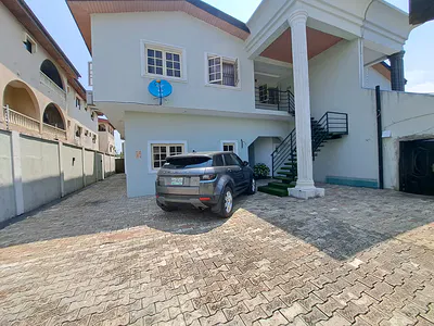 Tastefully Furnished and Spacious 2 Bedroom Flat with 2 Sitting Rooms