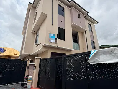 Alluringly Crafted 4 Bedroom Semi-Detached Duplex with BQ