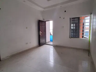 Very Clean and Spacious Miniflat Upstairs and Downstairs