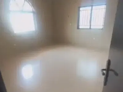 3 Bedroom Flat with a Room BQ