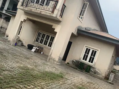4 Bedroom Detached Duplex in a Secured Neighborhood