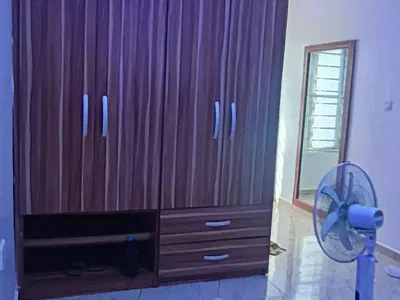 Clean 2 Bedroom Flat