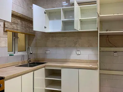 Well Maintained 3 Bedrooms Apartment with BQ