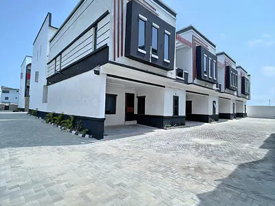 Modern 4 Bedroom Terrace Duplex