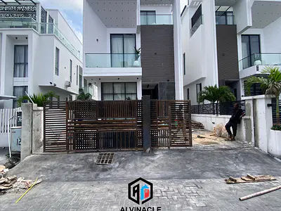 Furnished 5 Bedroom Duplex