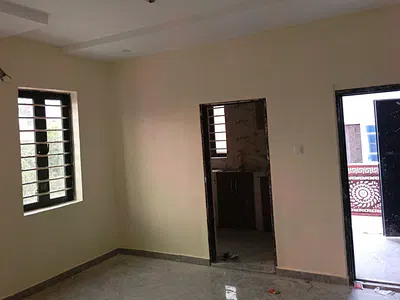 Superb Mini Flat Upstairs. Very Spacious