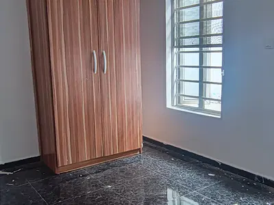 Luxury 2 Bedroom Flat Available