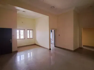 A Spacious 2 Bedroom Flat