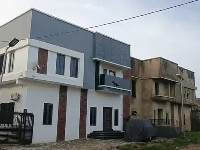 Luxury Brand New 5 Bedroom Duplex with BQ