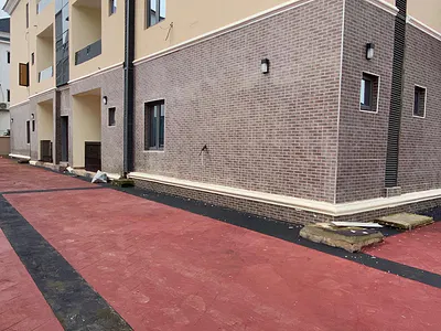 Exclusive 3 Bedroom Flat