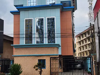 A Well Positioned Commercial Office