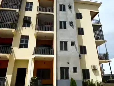 2 Bedroom Flat
