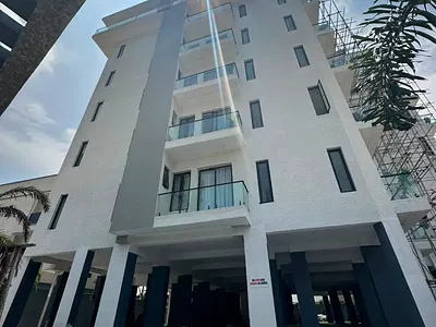 Fully Serviced 2 Bedroom Apartment with Gym, Lounge & Pool