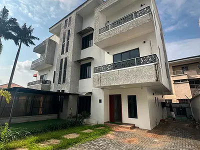 Spacious and Well Maintained 4 Bedroom Semi-Detached Terraced with BQ