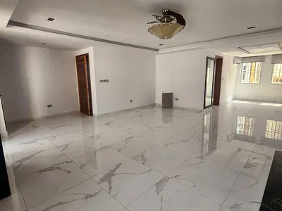 Relatively New 3bedroom Apartment with BQ and Air Conditioning