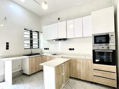 3 Bedroom Terrace Duplex with a BQ