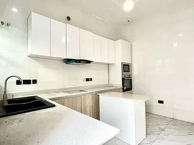 3 Bedroom Terrace Duplex with a BQ
