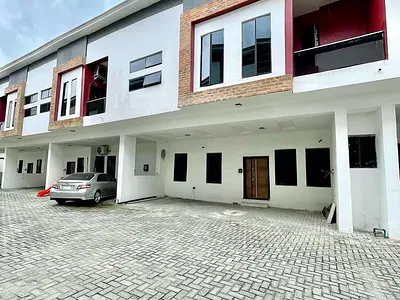 3 Bedroom Terrace Duplex with a BQ