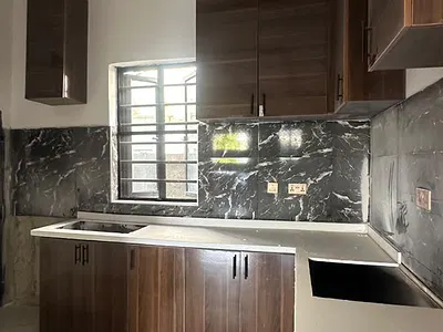 Luxury 1 Bedroom Mini Flat