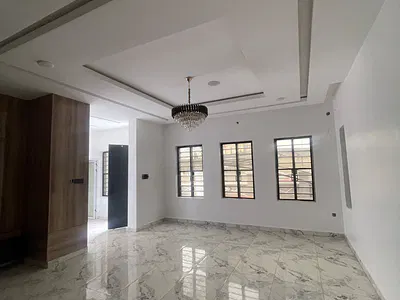 5bed Rooms Detached at Wuye Abuja
