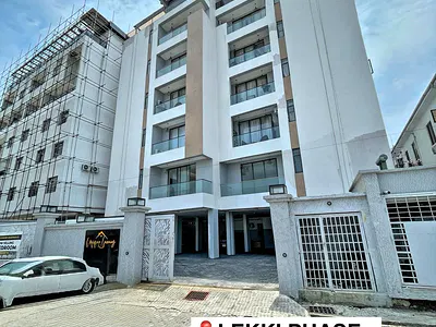 Modern 2 Bedroom Apartment