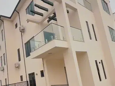 5 Bedrooms and BQ Serviced with Central Generator and Ac