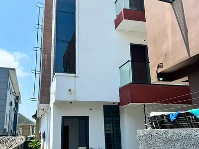 Affordable 5 Bedroom Detached with BQ in a Secure Environment