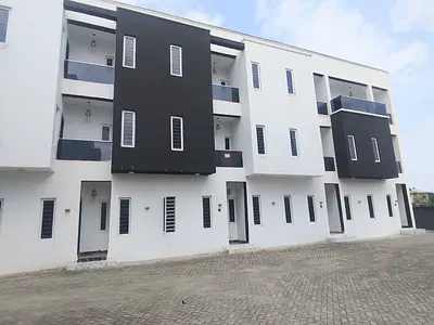 Exquisite 4 Bedroom Terrace Duplex
