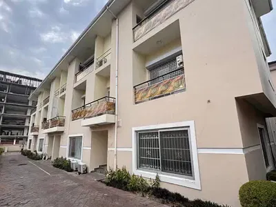 5 Bedroom Terrace Duplex with Boys' Quarters — Ikoyi, Lagos