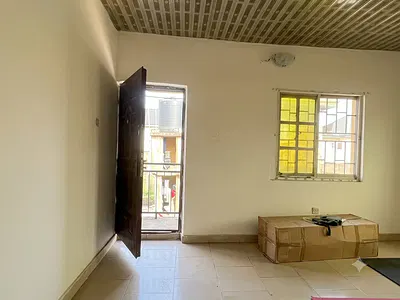 A Spacious Ready to Move-In Mini Flat, Upstairs in a Secure Estate