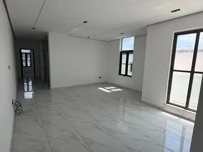 Lovely Brand New 1 Bedroom Tastefully Built