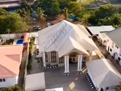 Magnificient and Elegance 6 Bedrooms Mansion with BQ + Swimming Pool