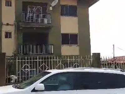 2 Blocks of 20 Flats