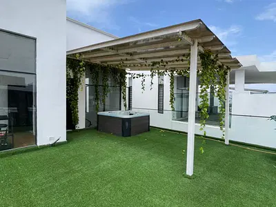 Spacious 5 Bedroom Fully Detached Duplex