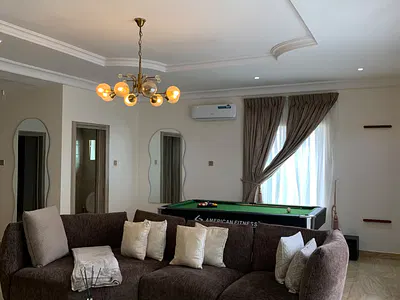 Fully Furnished and Serviced 3bedroom Apartment