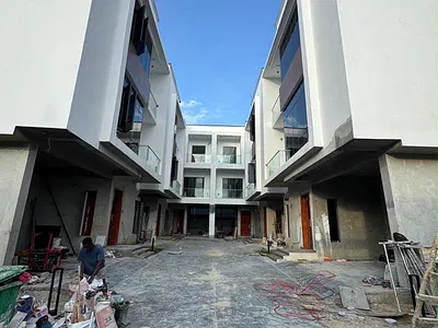 4 Bedroom Terrace with BQ