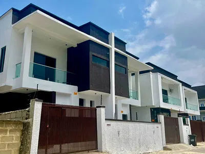 Newly Built 4-Bedroom Duplex with BQ